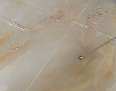汨罗瓷砖空鼓维修公司分享粘合剂选择不当在瓷砖铺贴过程中可能导致以下问题